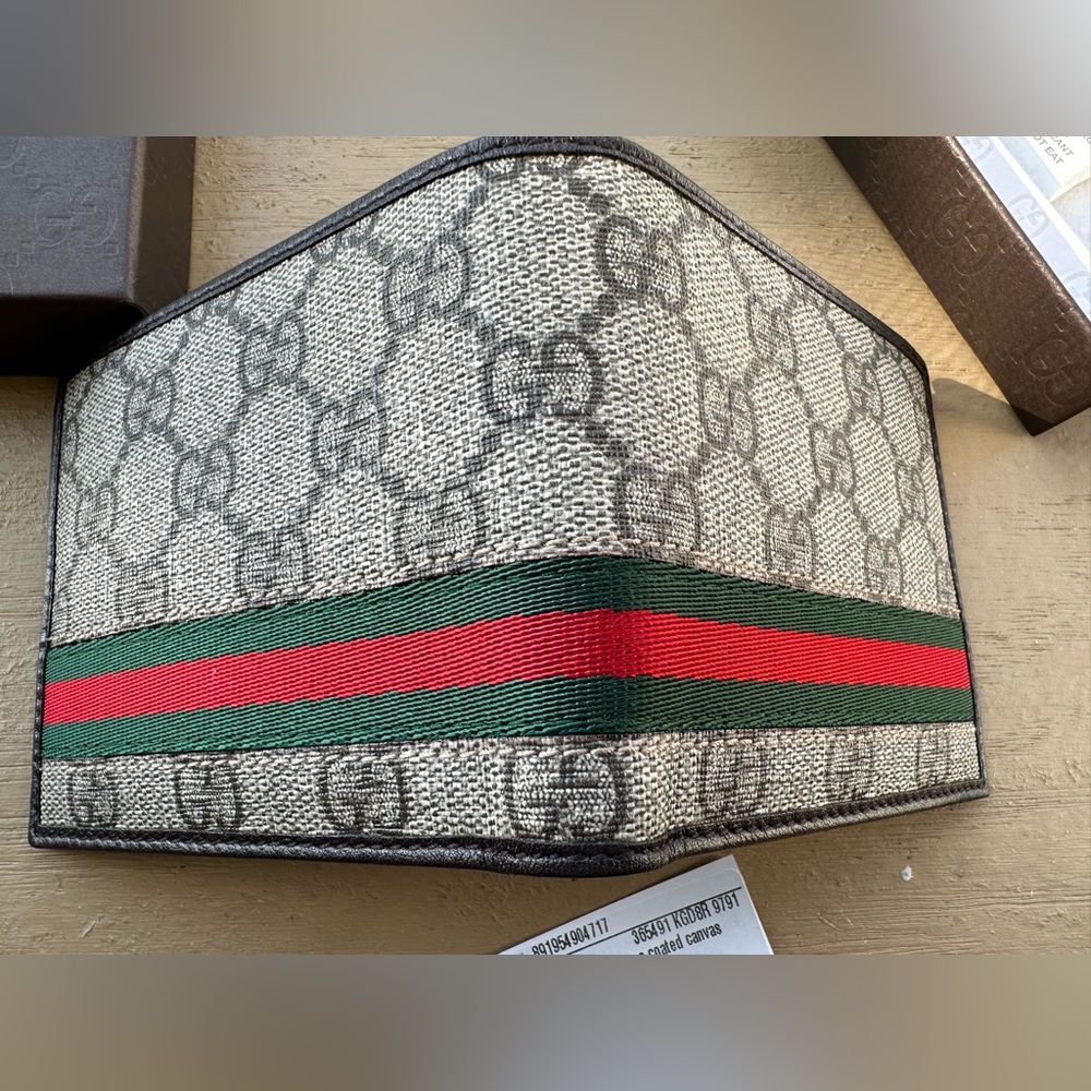 Gucci GG Supreme Canvas Bifold Wallet with Green and Red Web Stripe - Picture 4 of 15
